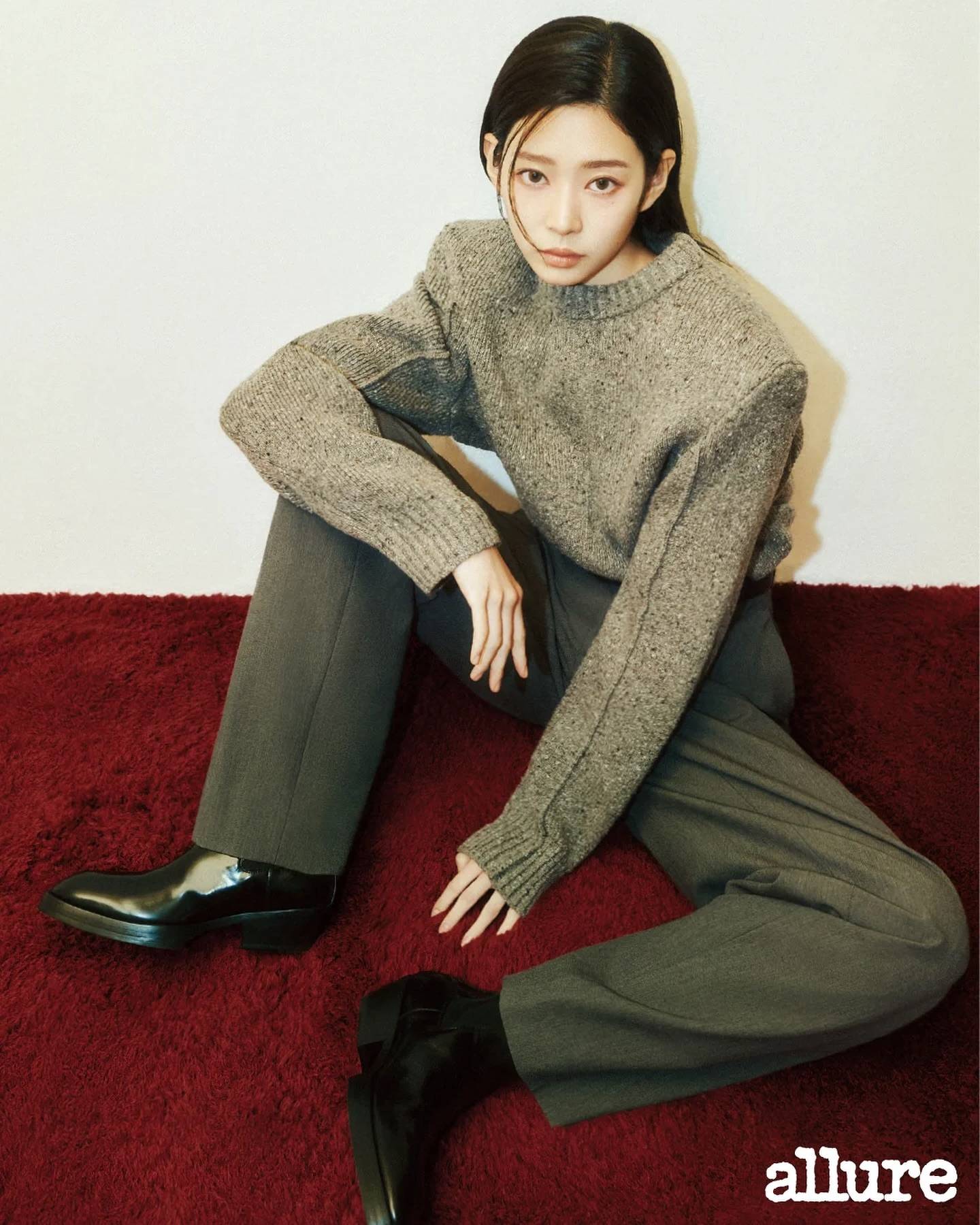 Kim Min Ju Allure November 2024